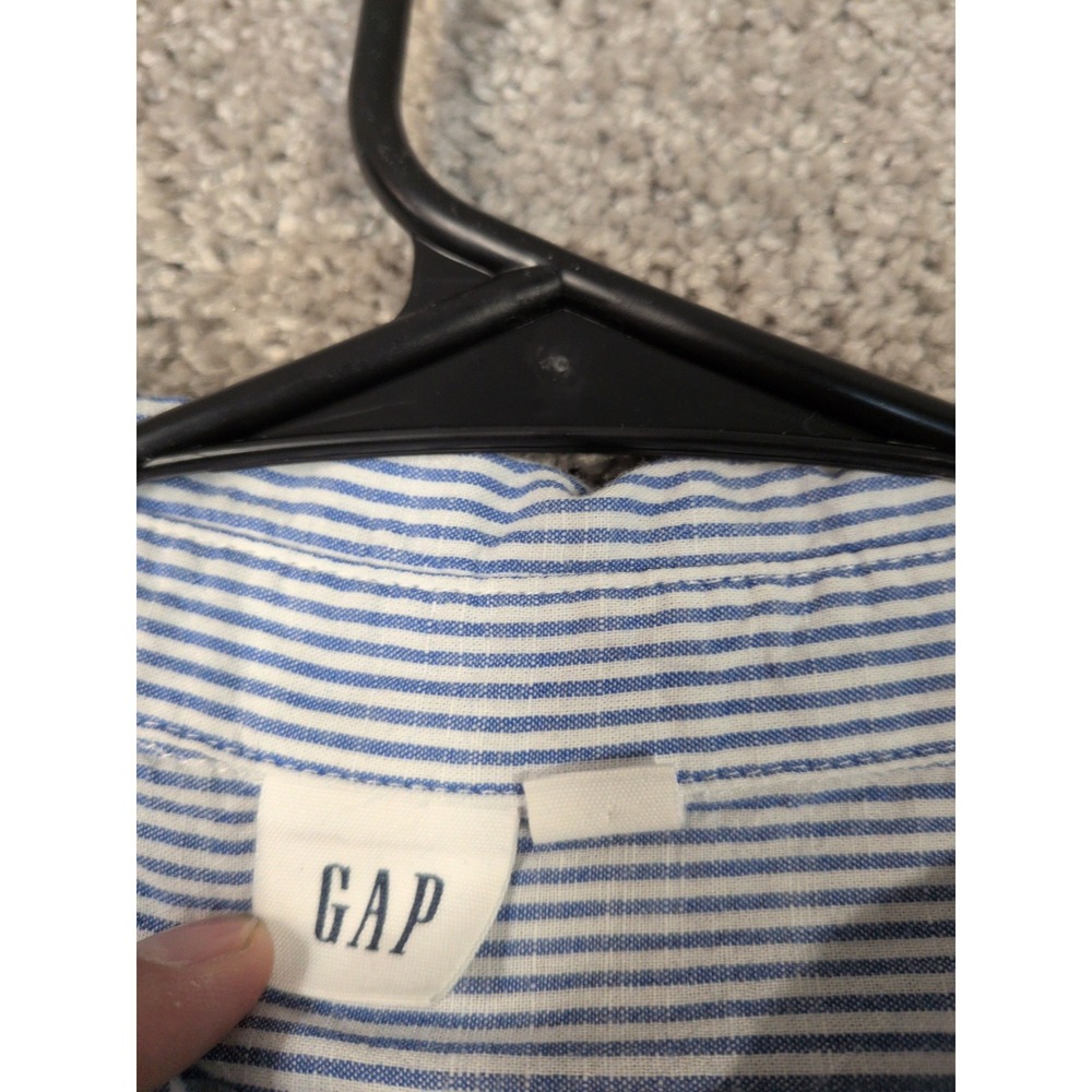Gap Womens XL Blue White Striped‎ Cotton Long Sleeve Button Down Shirt Pocket - Picture 2 of 8